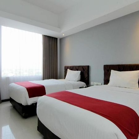 The Sun Hotel Madiun Ngoại thất bức ảnh