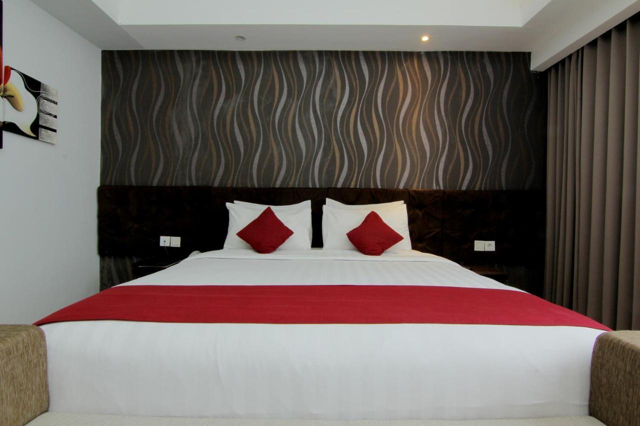 The Sun Hotel Madiun Ngoại thất bức ảnh