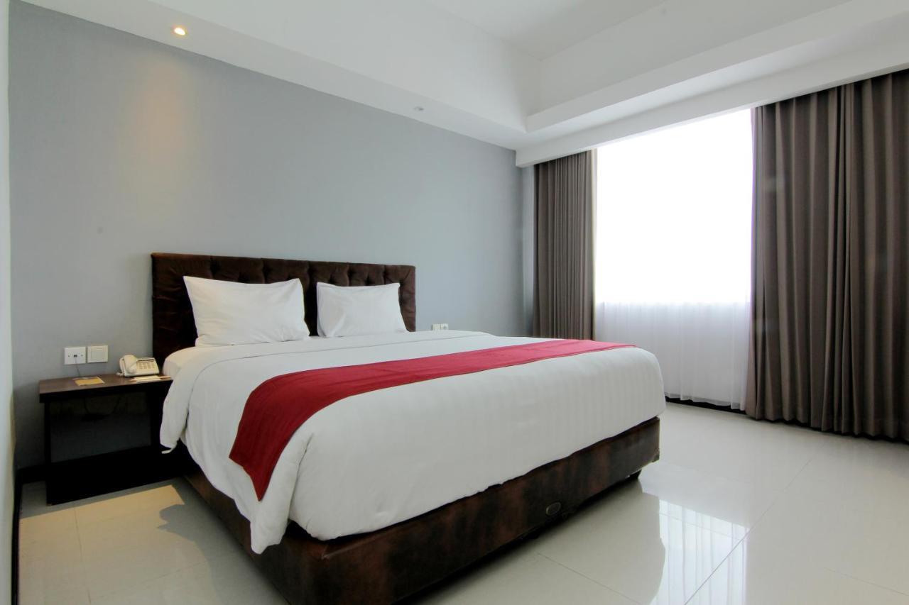 The Sun Hotel Madiun Ngoại thất bức ảnh